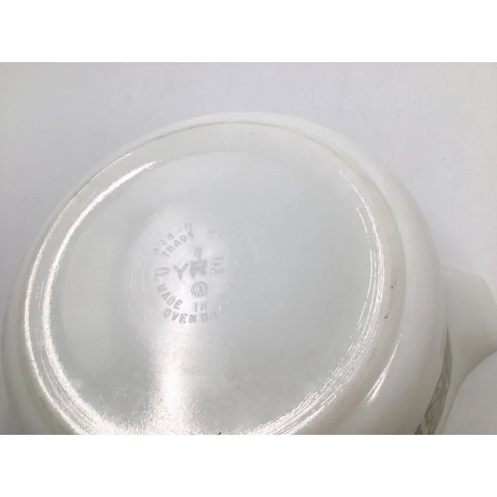 Pyrex Verde Square Green Flowers 1 1/2 qt 474B Casserole Dish‎ Vtg
